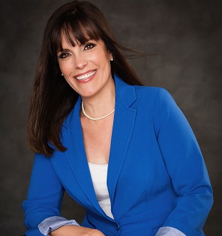Elizabeth Suarez Coach