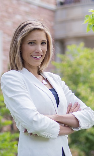 Dr. Stefanie K. Johnson Author, Inclusify: The Power of Uniqueness and Belonging to Build Innovative Teams // Associate Professor, CU Boulder’s Leeds School of Business